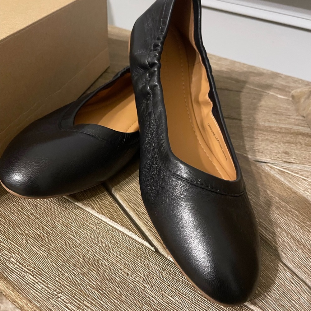 Lizzie Ballet Flats !
